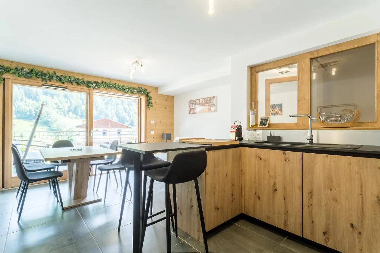 Apartment Appartement Le Barat'Ski Le Grand-Bornand France